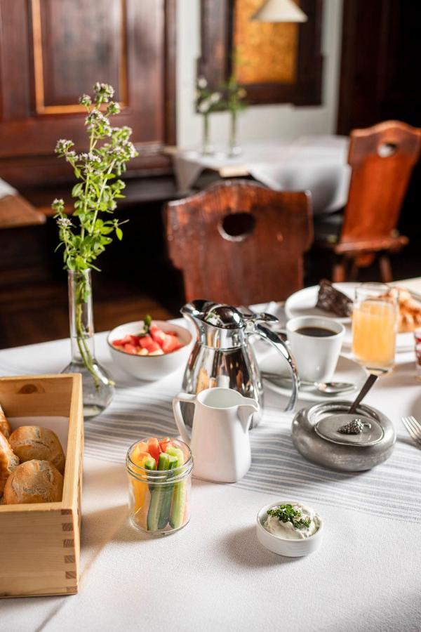 Romantik Hotel Zur Schwane โฟลคาค ภายนอก รูปภาพ
